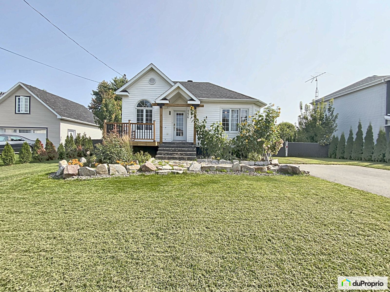 Bungalow à vendre StZotique 3 chambres 2 salles de bain 1052658