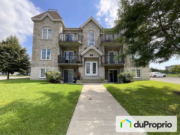2-53, rue Marie-Victorin, St-Eustache à vendre