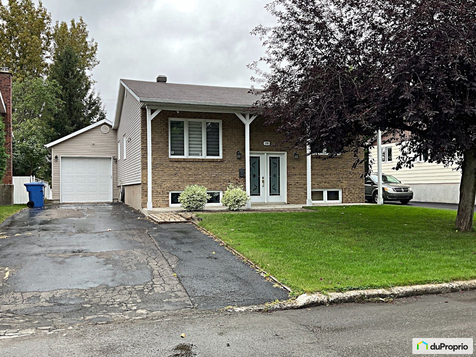 Bungalow à vendre Charlemagne 3 chambres 2 salles de bain 1052809