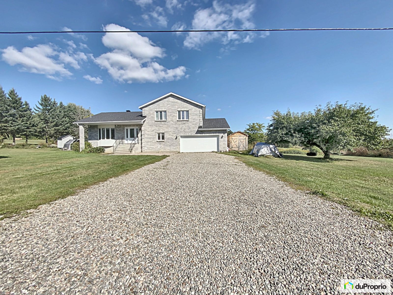 Split Level for sale Luskville 4 bedrooms 1 bathroom 1053046