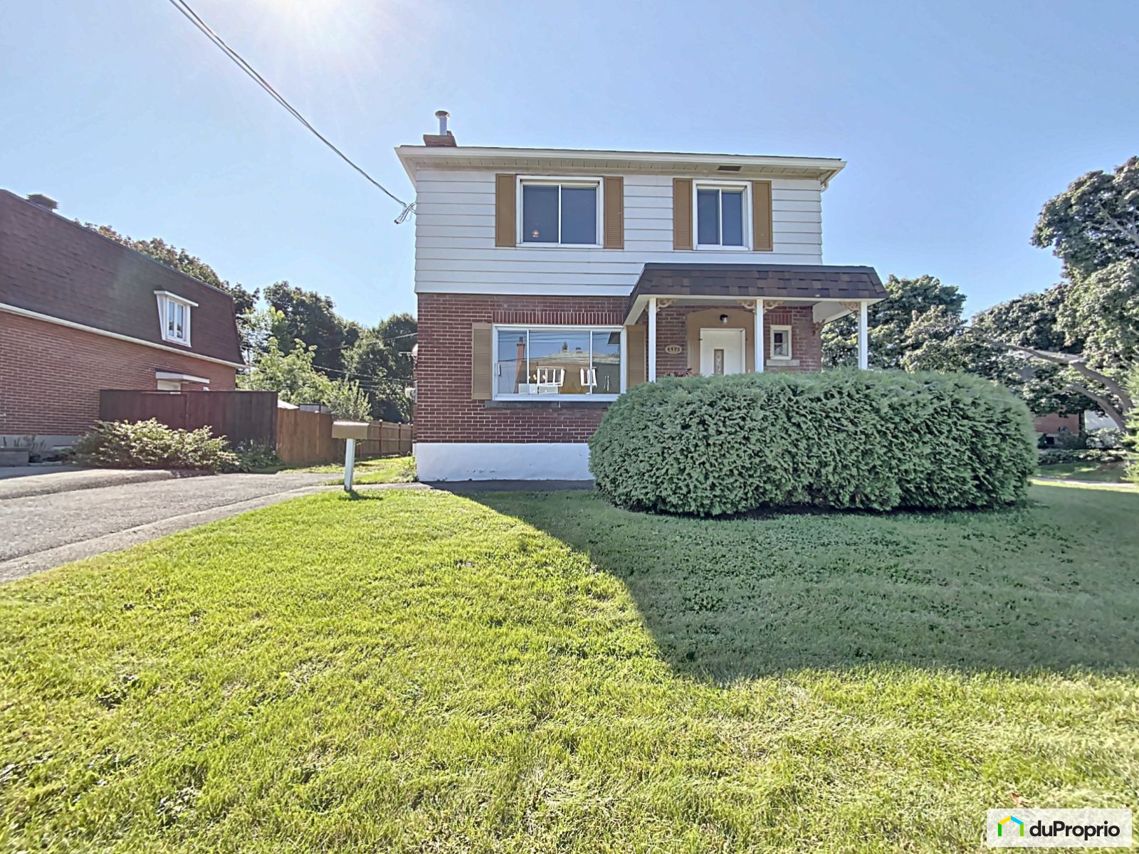 Maison 2 étages à vendre Lachine 4 chambres 1 salle de bain 1053264