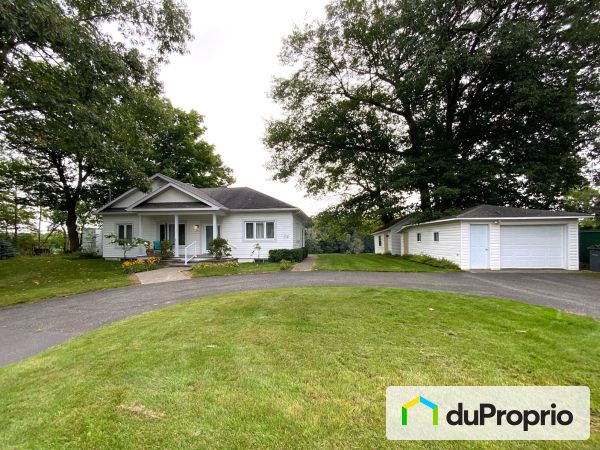 570, chemin du Golf Ouest, Drummondville (Drummondville) à vendre