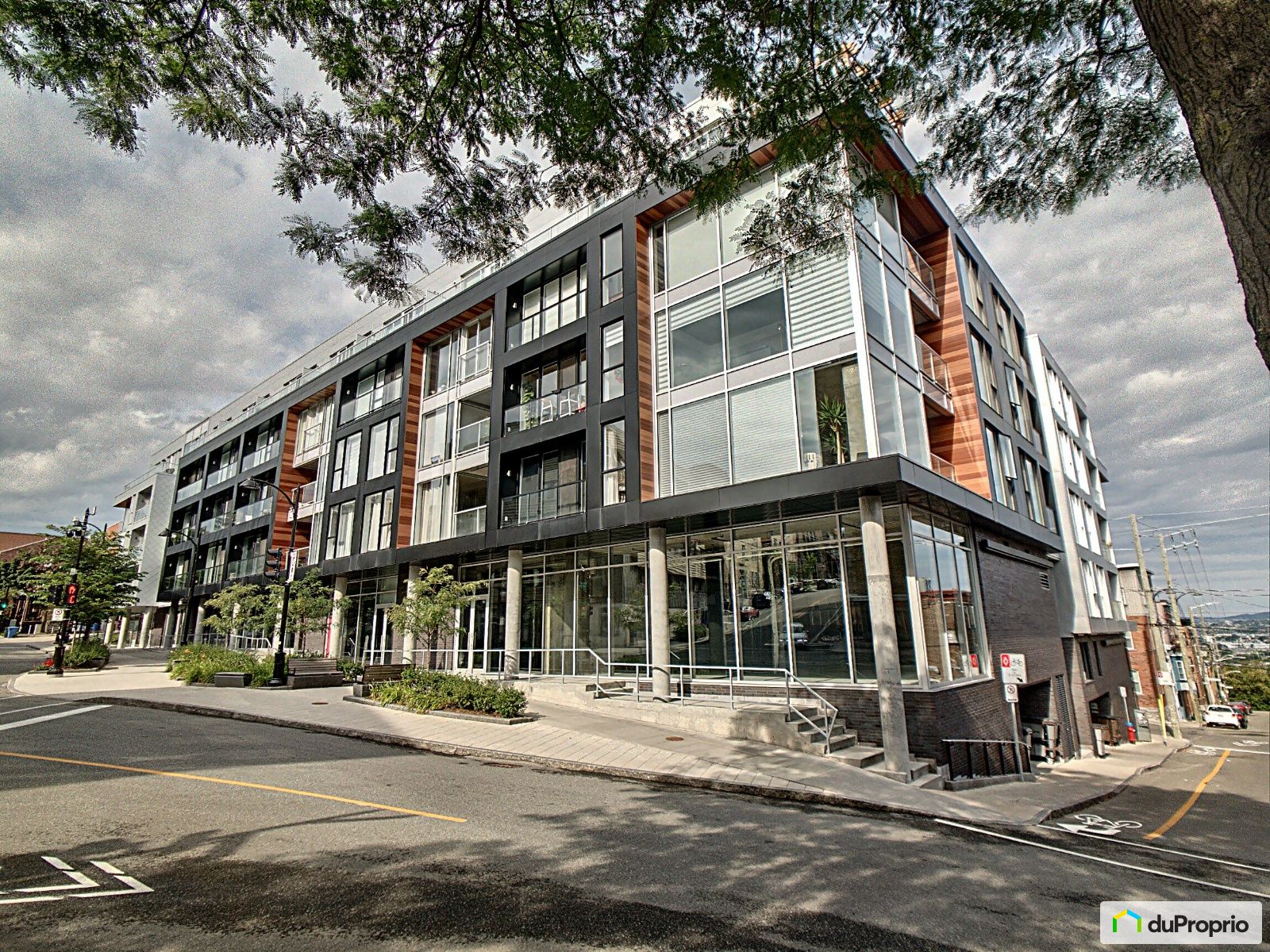 Condo à vendre StJeanBaptiste 2 chambres 2 salles de bain 1053746