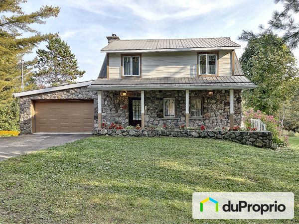 63 chemin de Mont-Rolland, St-Hippolyte à vendre