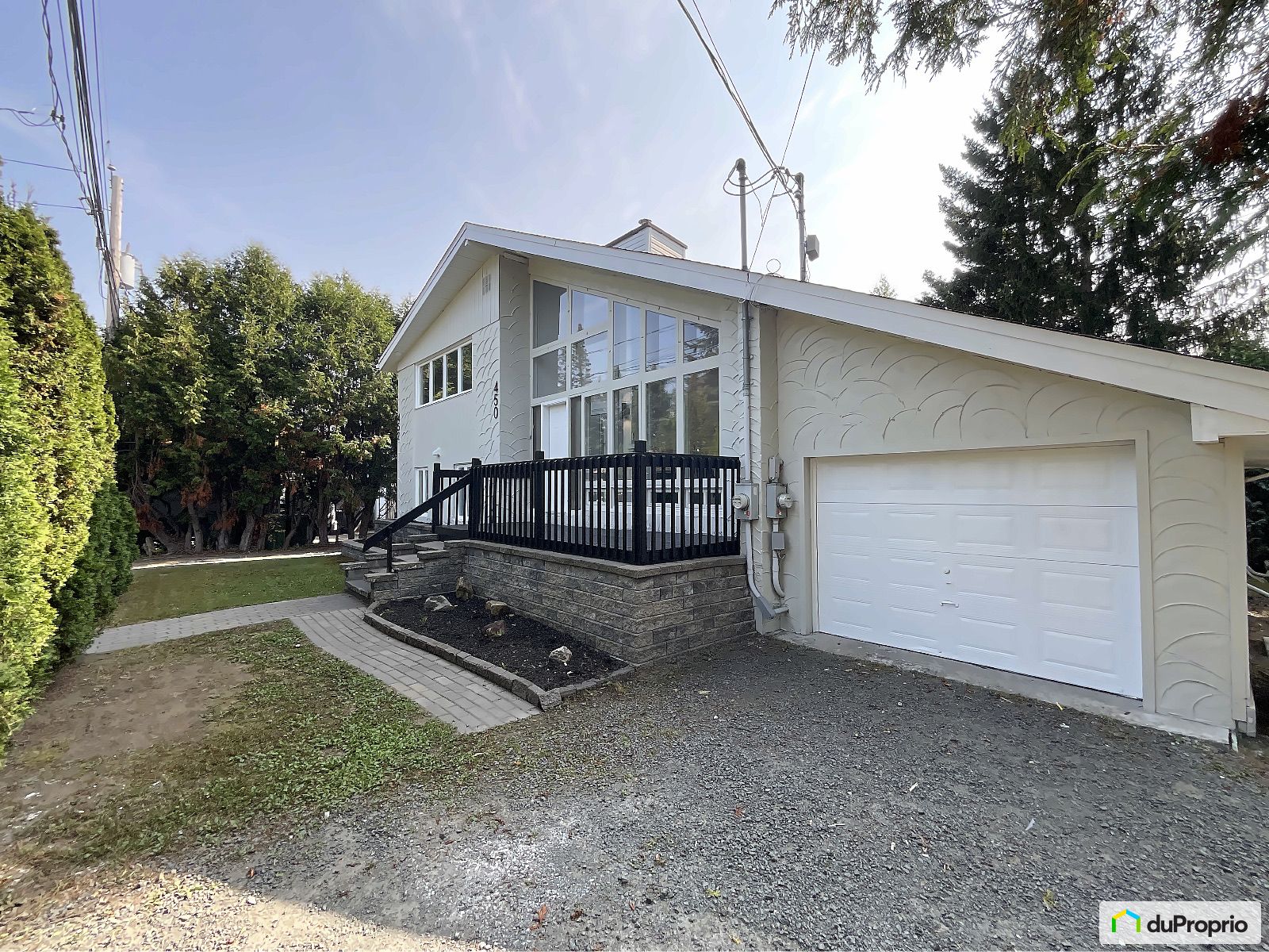 450 452 Rue Des Cedres — photo 3