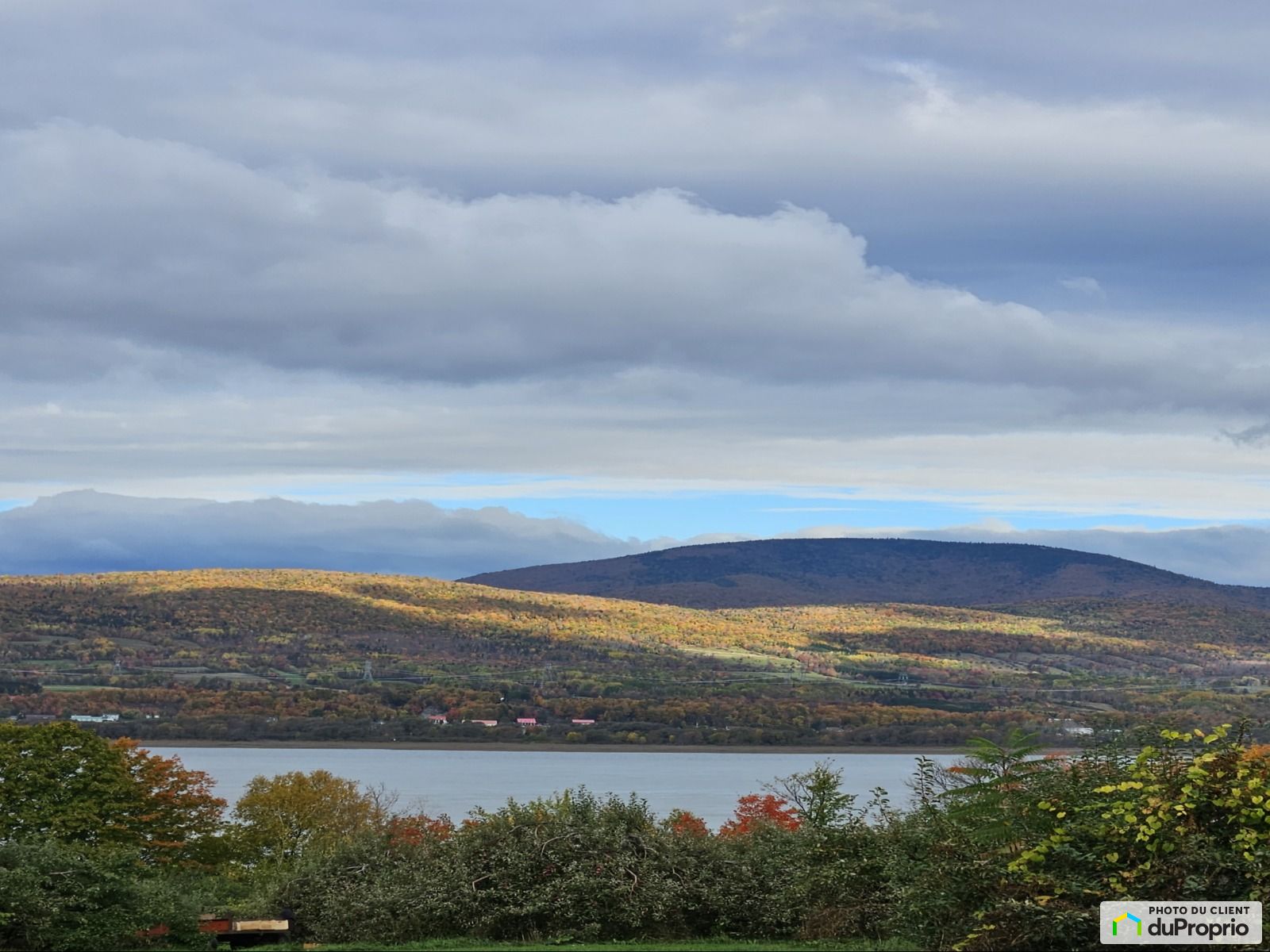 2 Storey for sale Ile d'Orléans (SteFamille) 5 bedrooms 1 bathroom