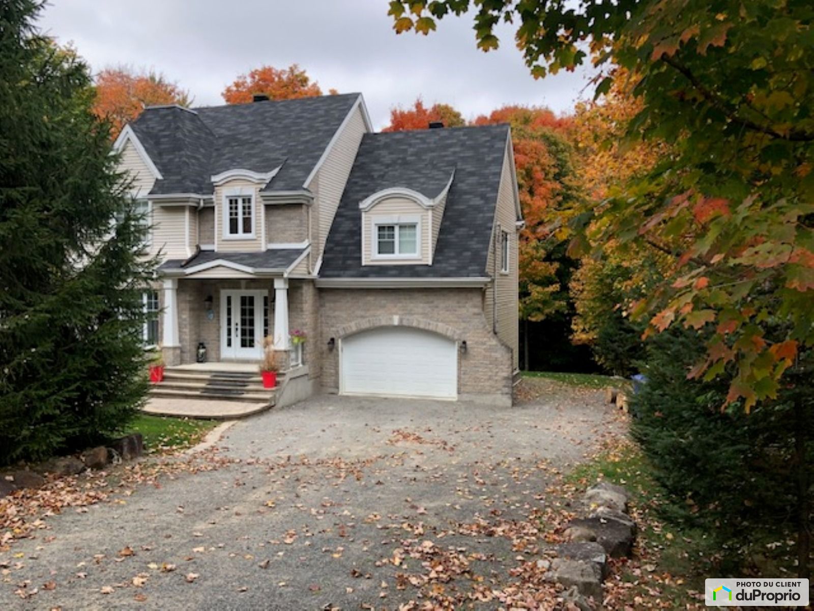 Maison 2 étages à vendre MorinHeights 4 chambres 1 salle de bain 1044266