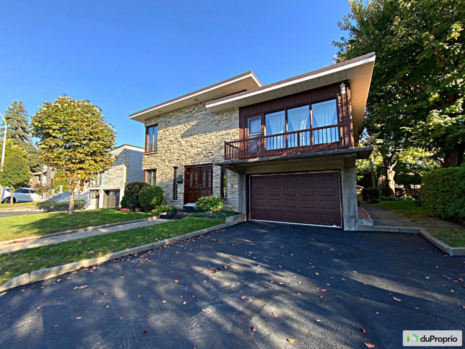 Split Level for sale Ahuntsic / Cartierville 4 bedrooms 1054111