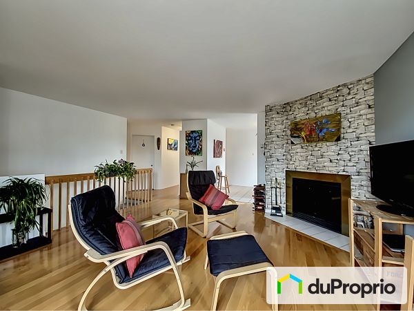 Living Room - 1676 rue des Saphirs, Longueuil (St-Hubert) for sale