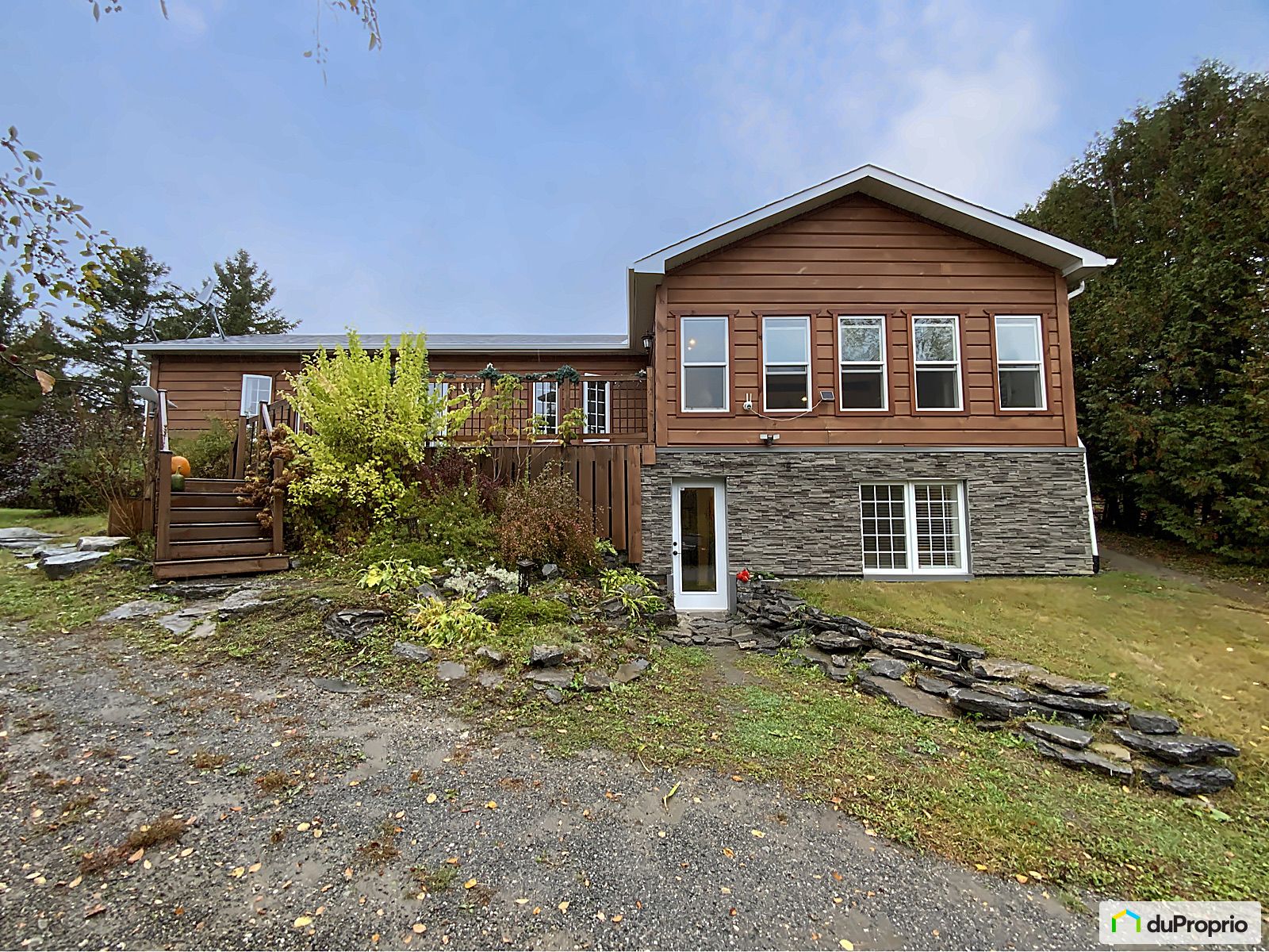 Bungalow à vendre NDDeLaSalette 4 chambres 2 salles de bain 1054942