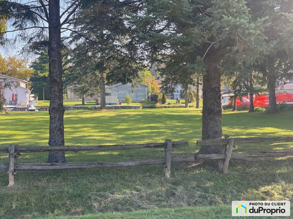 Condos, maisons à vendre, StZotique