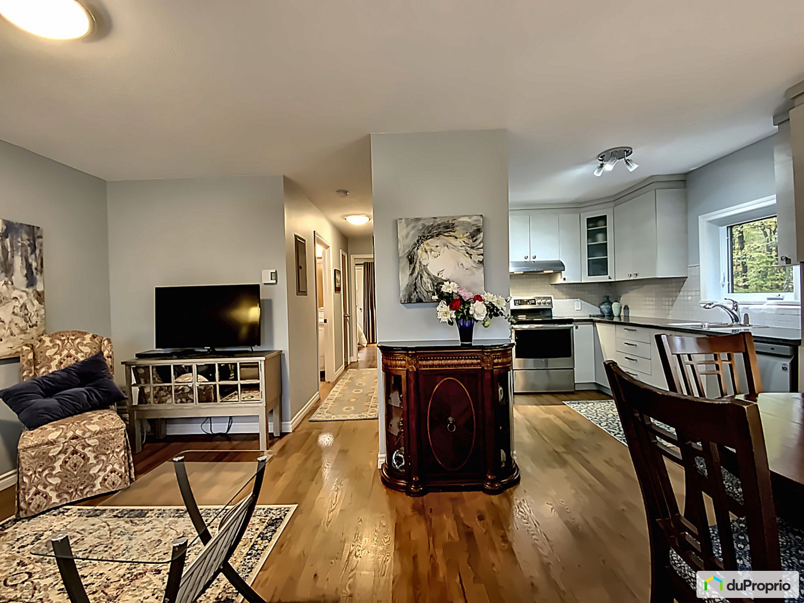 Condo à vendre LacSimon 2 chambres 1 salle de bain 1055775