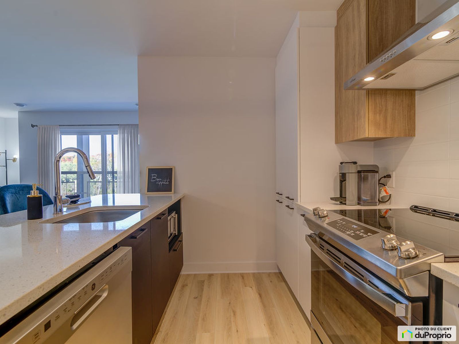 15 185 Rue Du Faucon Condo 304 — photo 3