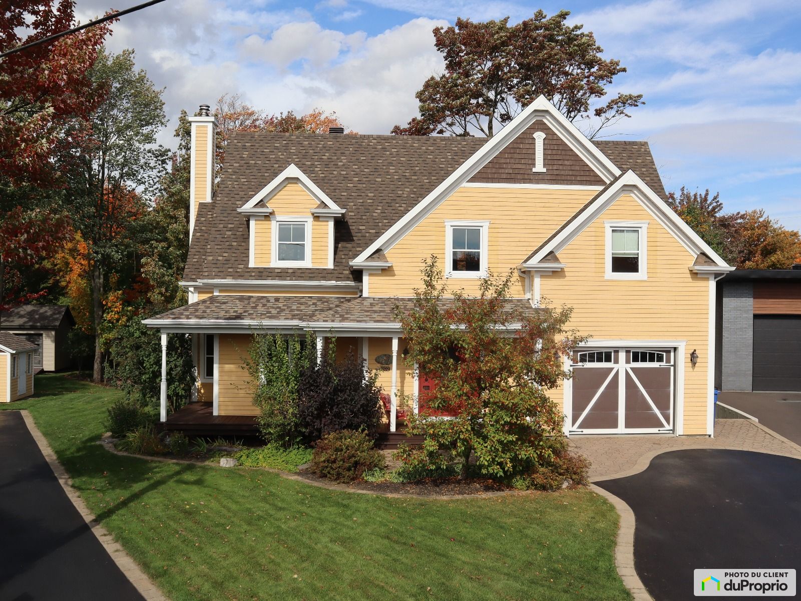 Maison 2 étages à vendre StHenrideLévis 6 chambres 3 salles de bain