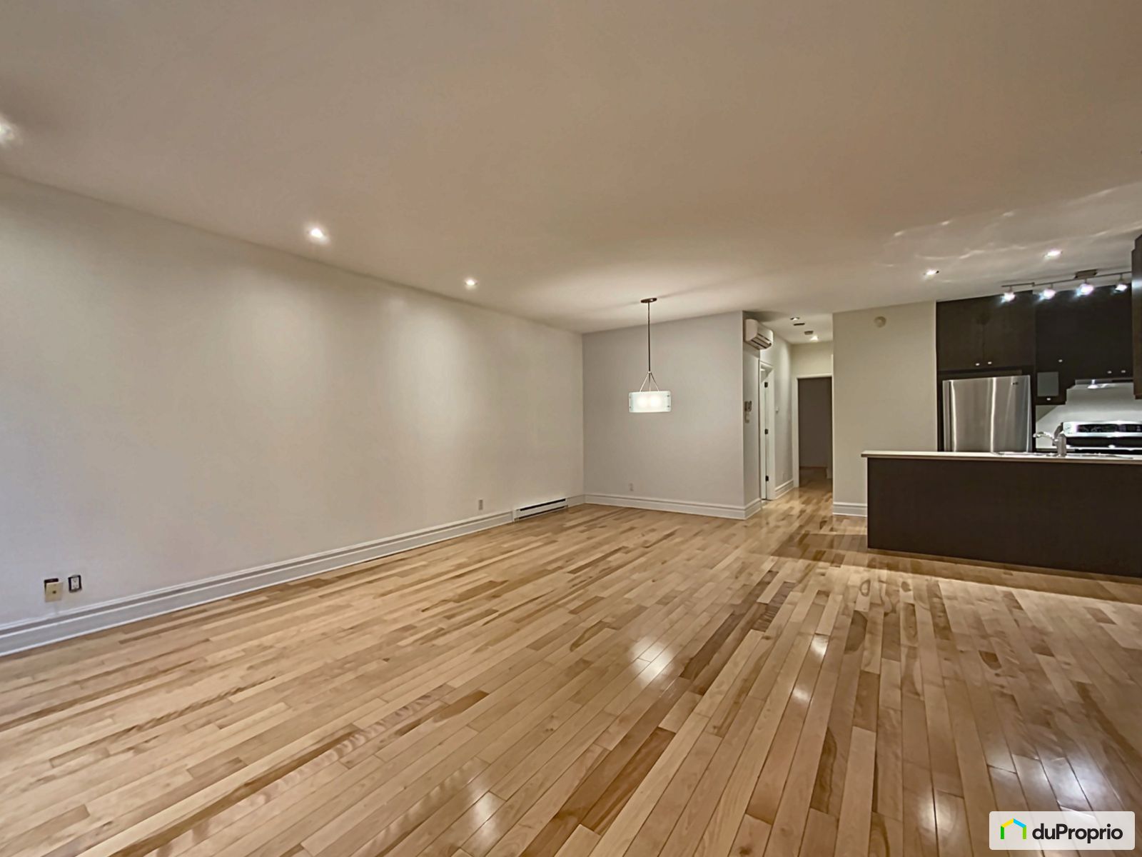 Condominium for sale VilleMarie (CentreVille et VieuxMontréal) 1056005