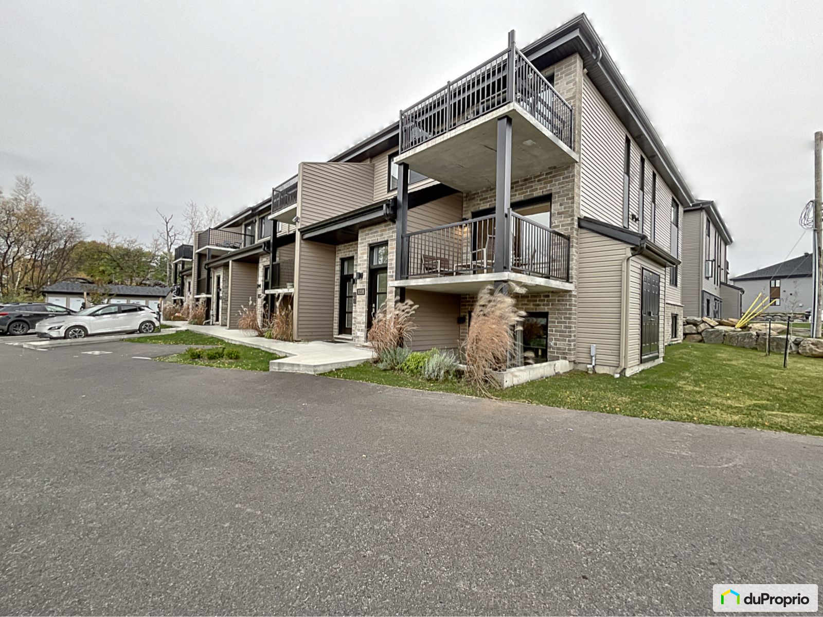 Condo à vendre Granby 2 chambres 1 salle de bain 1056086