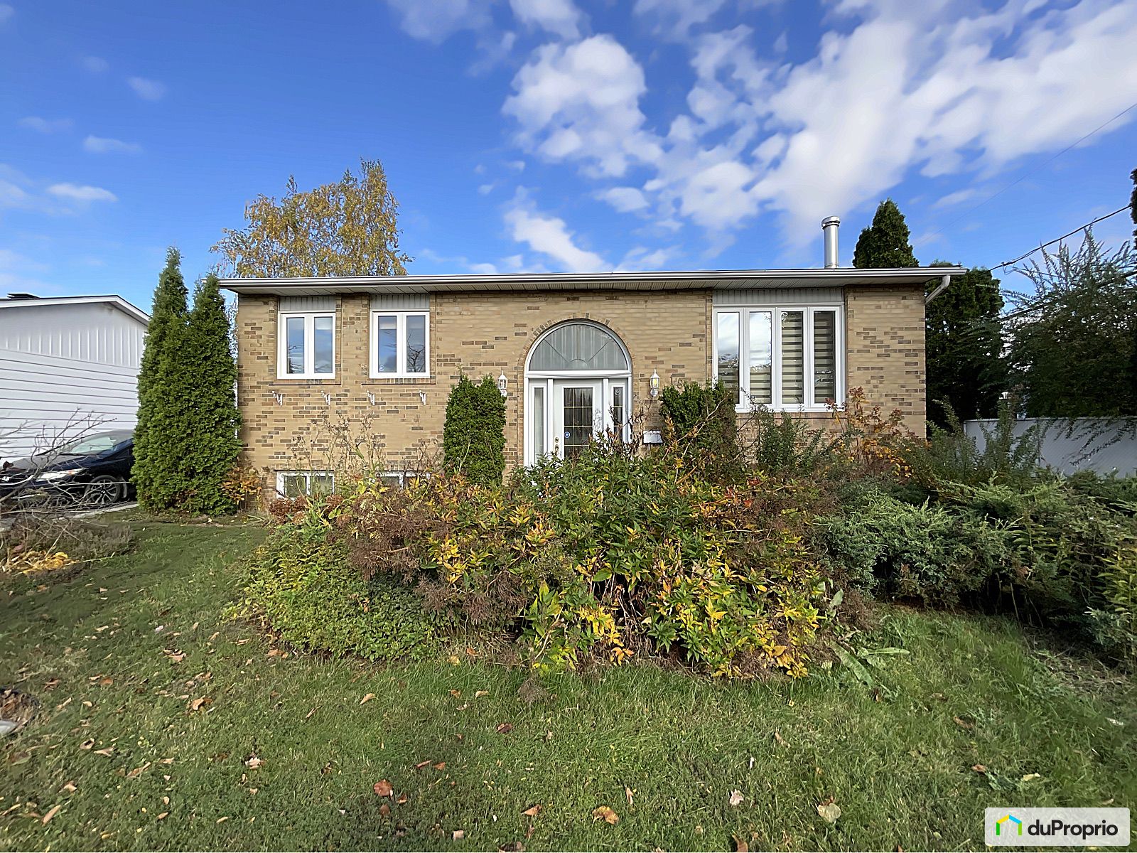 Bungalow à vendre Varennes 4 chambres 2 salles de bain 1056275