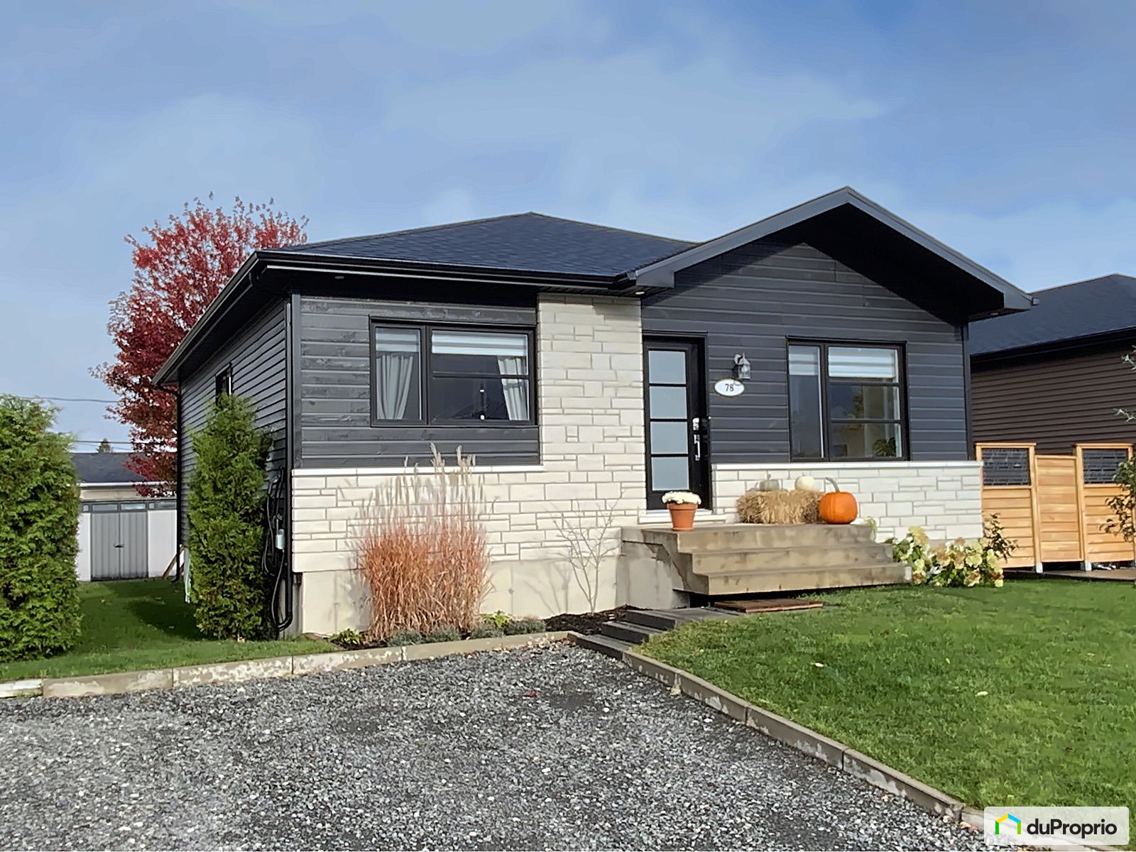 Bungalow for sale StHenrideLévis 4 bedrooms 2 bathrooms 1056456