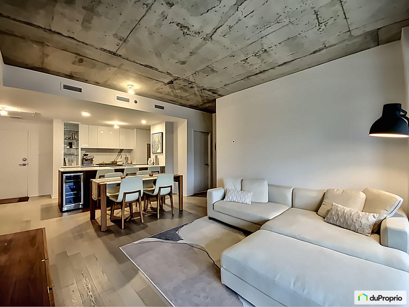 Condo à vendre Brossard 2 chambres 2 salles de bain 1056806