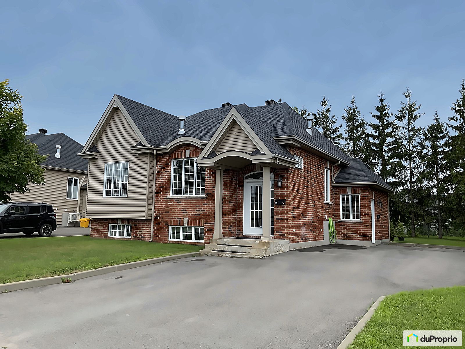 Bungalow for sale Blainville 4 bedrooms 2 bathrooms 1057924