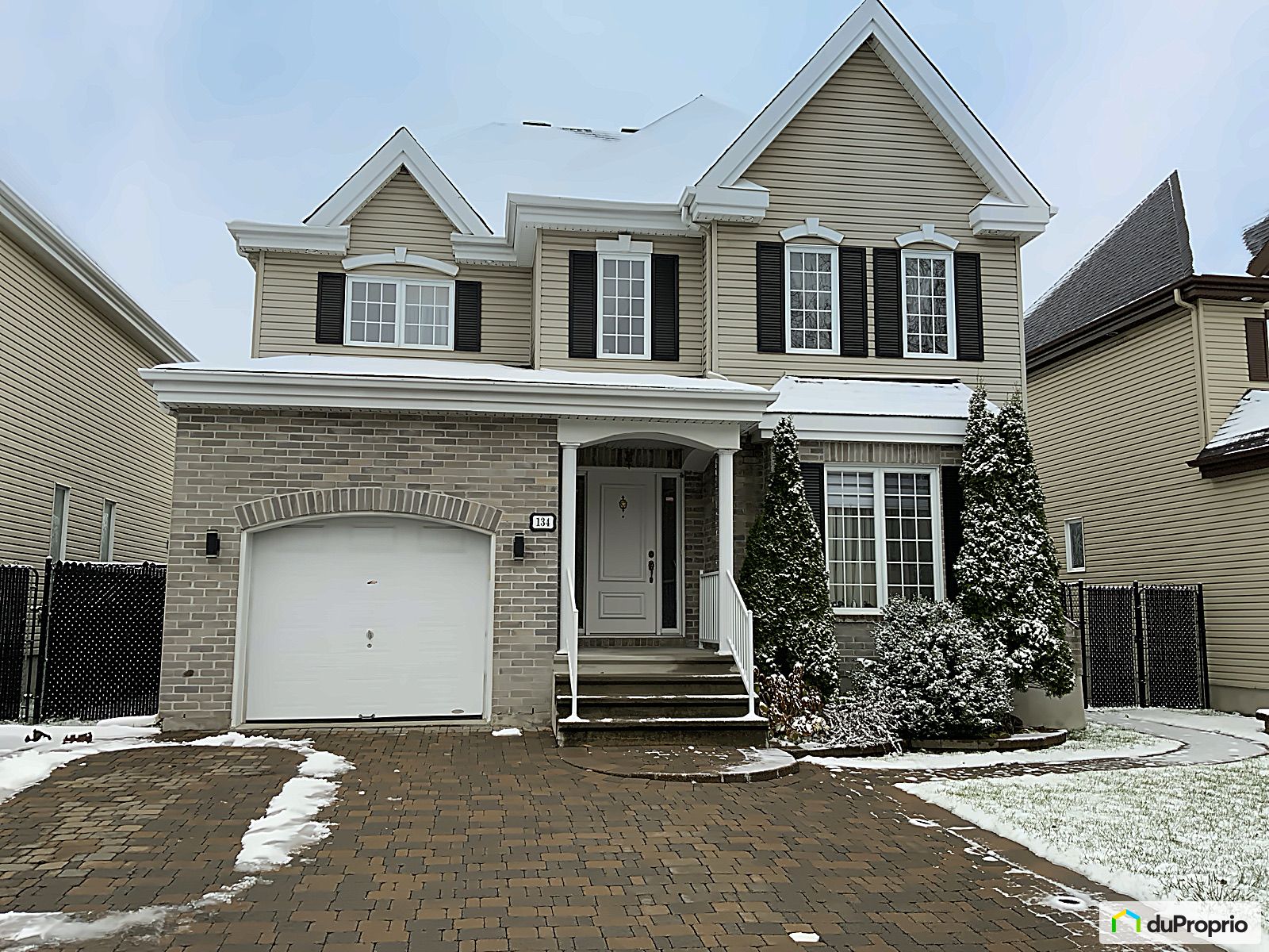 Maison 2 étages à vendre SteDorothée 5 chambres 2 salles de bain 1057297