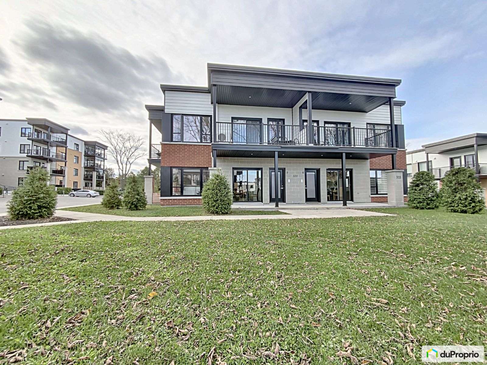 Condo à vendre Rimouski (Rimouski) 2 chambres 1 salle de bain 1057716