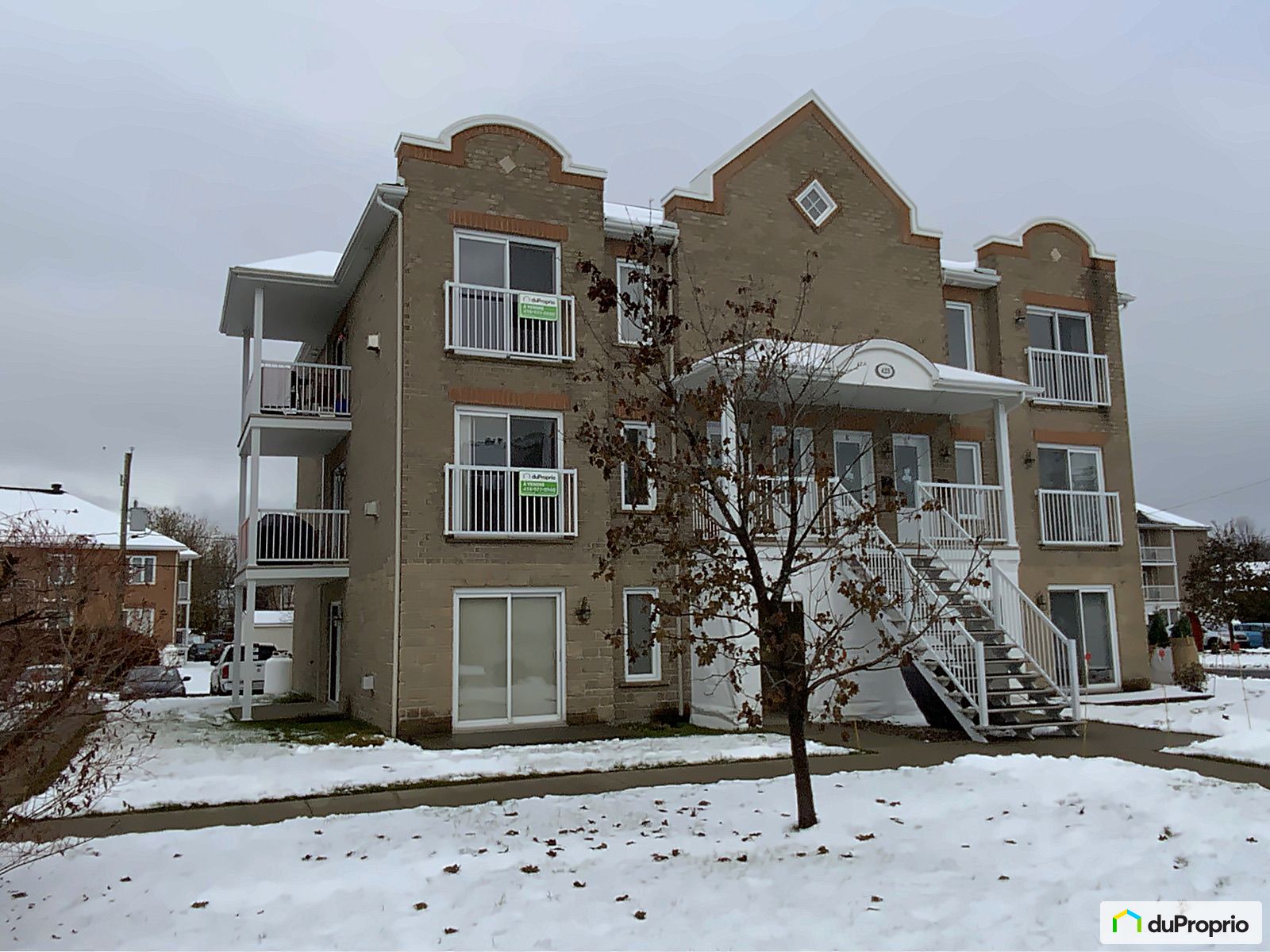 Condo à vendre StNicolas 2 chambres 1 salle de bain 1057830