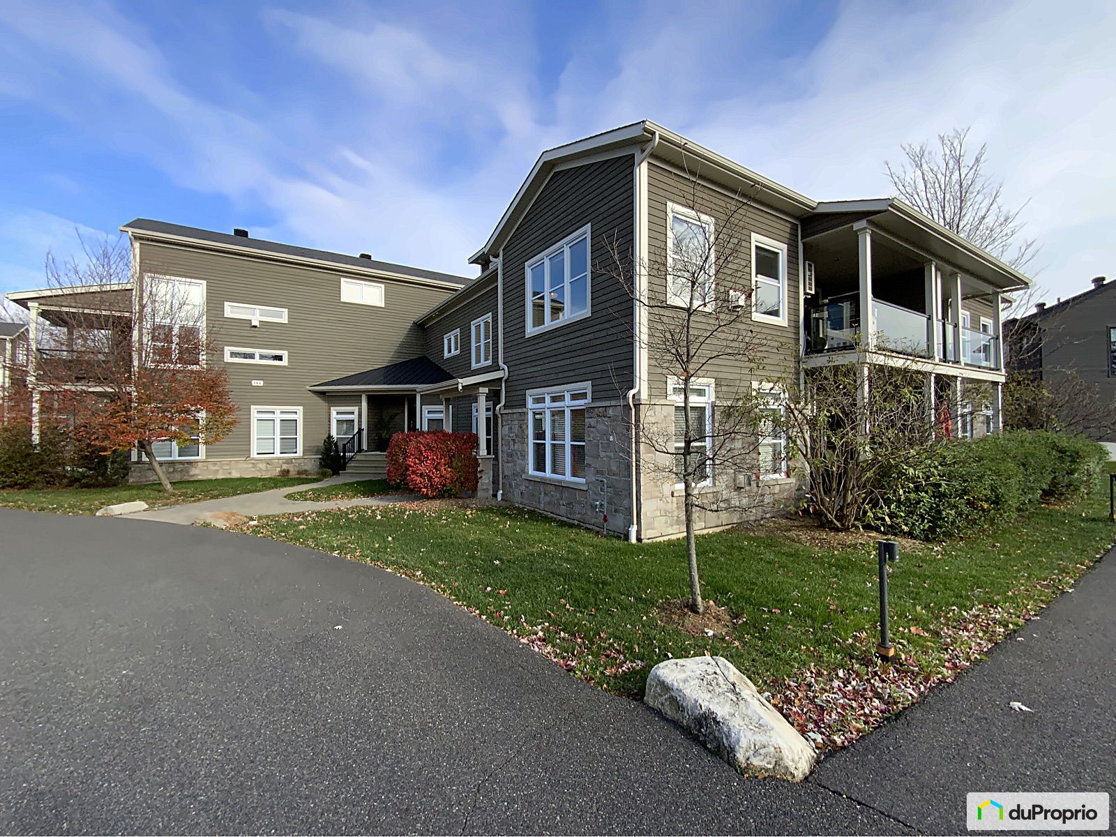 Condo à vendre Bromont 3 chambres 2 salles de bain 1057984