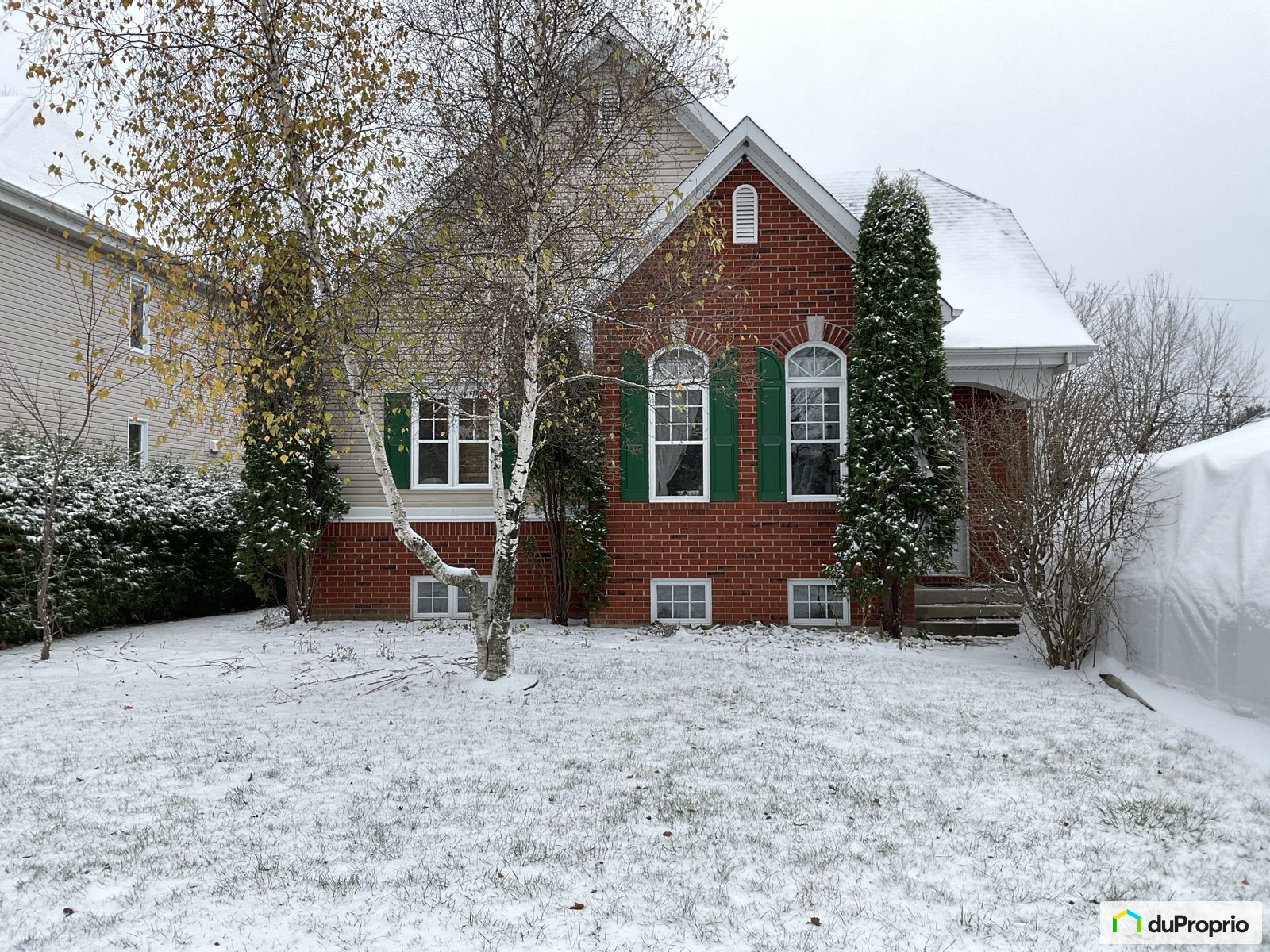 Bungalow à vendre StJérôme (Lafontaine) 4 chambres 2 salles de bain