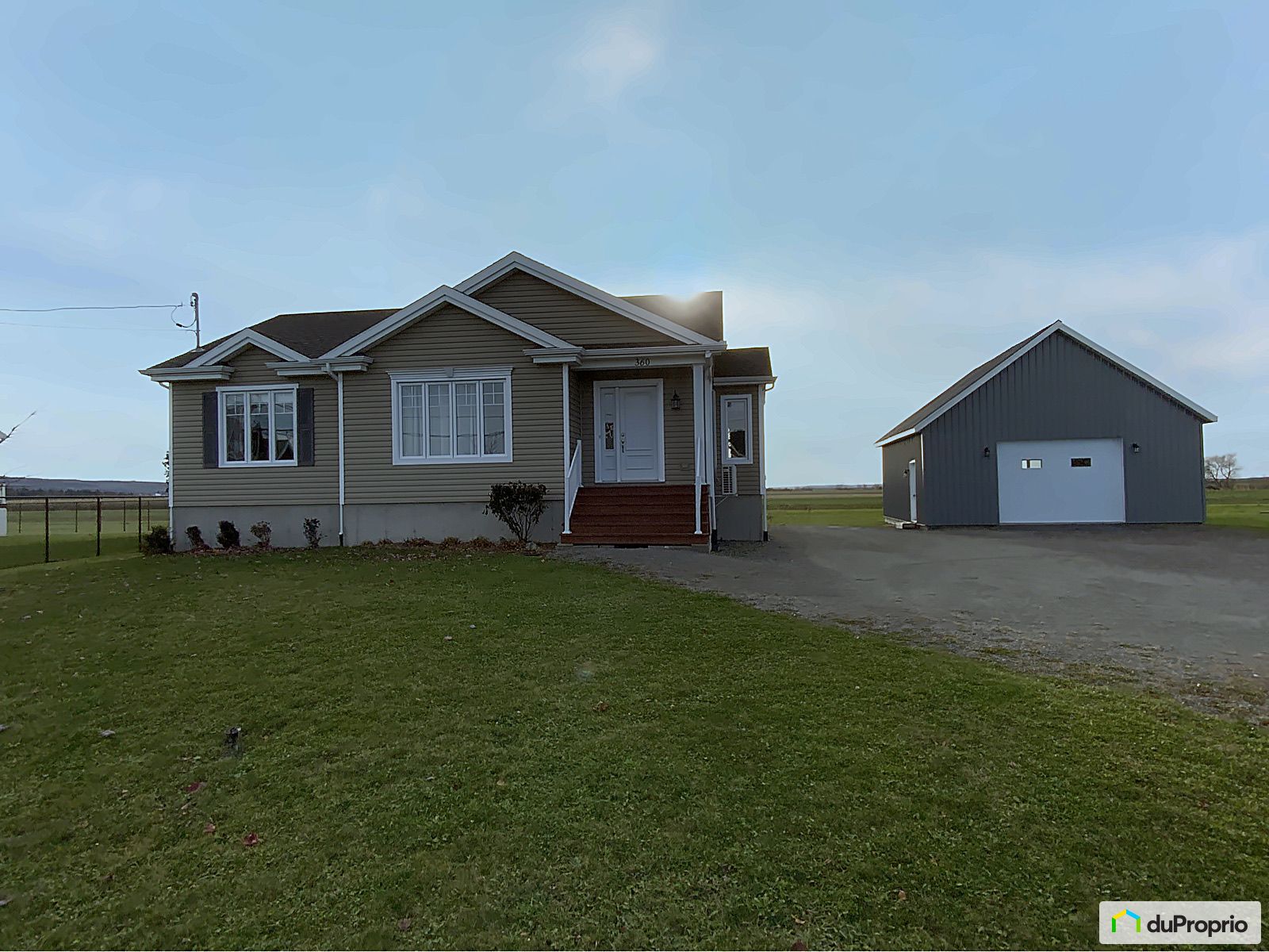 Bungalow à vendre StPierreDeLaRiviereDuSud 3 chambres 1058242