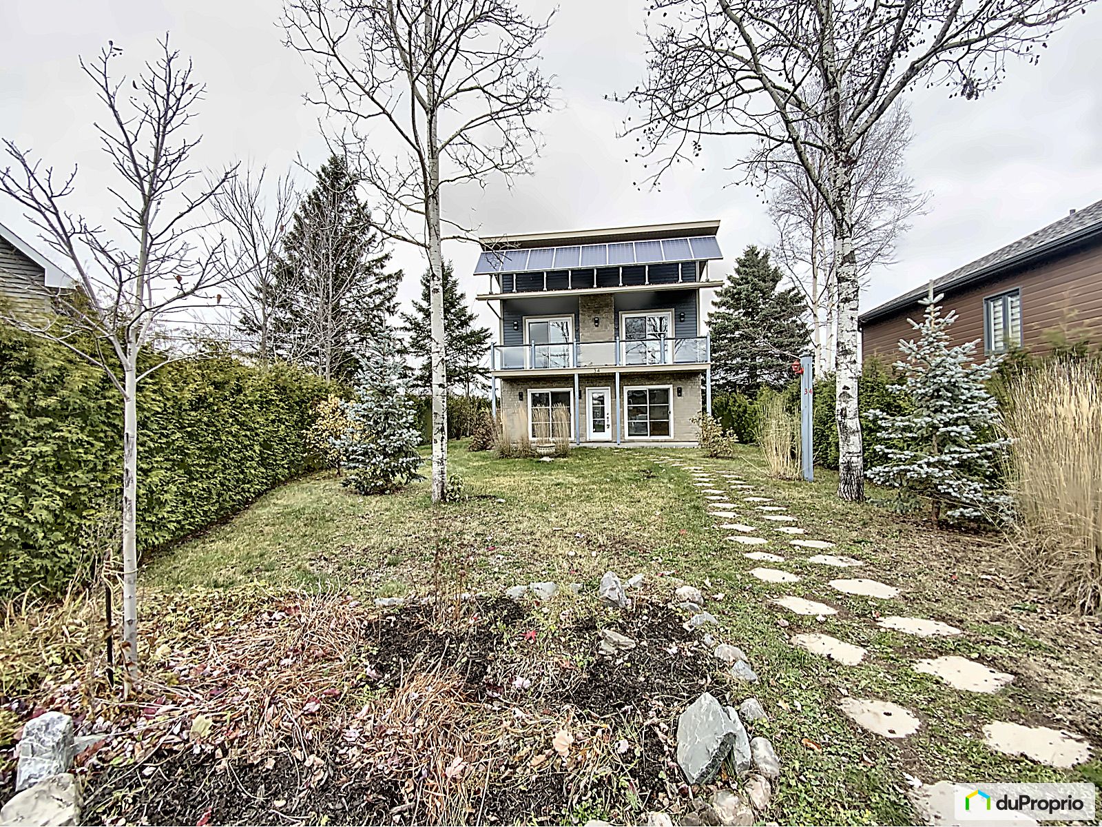 Maison 2 étages à vendre RivièreDuLoup 3 chambres 1 salle de bain 1058689