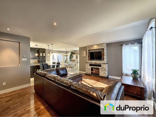 Living Room - 39 rue Dionne, Sherbrooke (Brompton) for sale