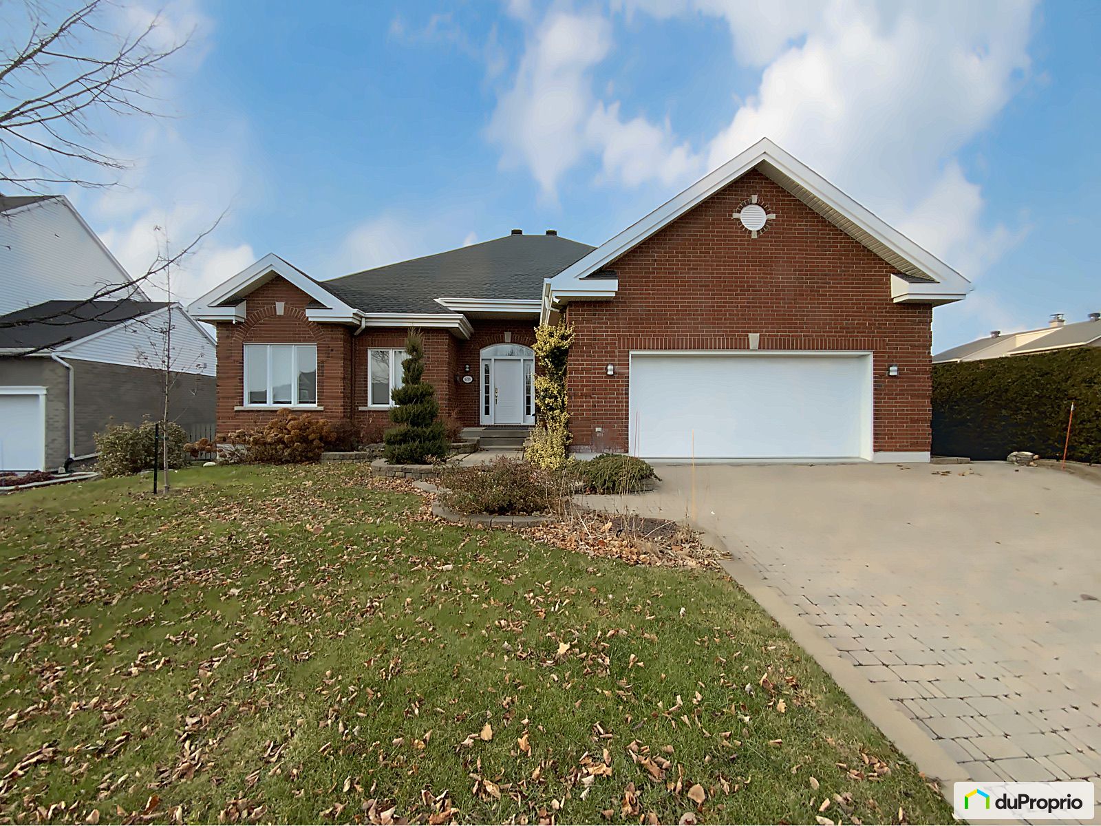 Bungalow à vendre Boucherville 6 chambres 2 salles de bain 1059720