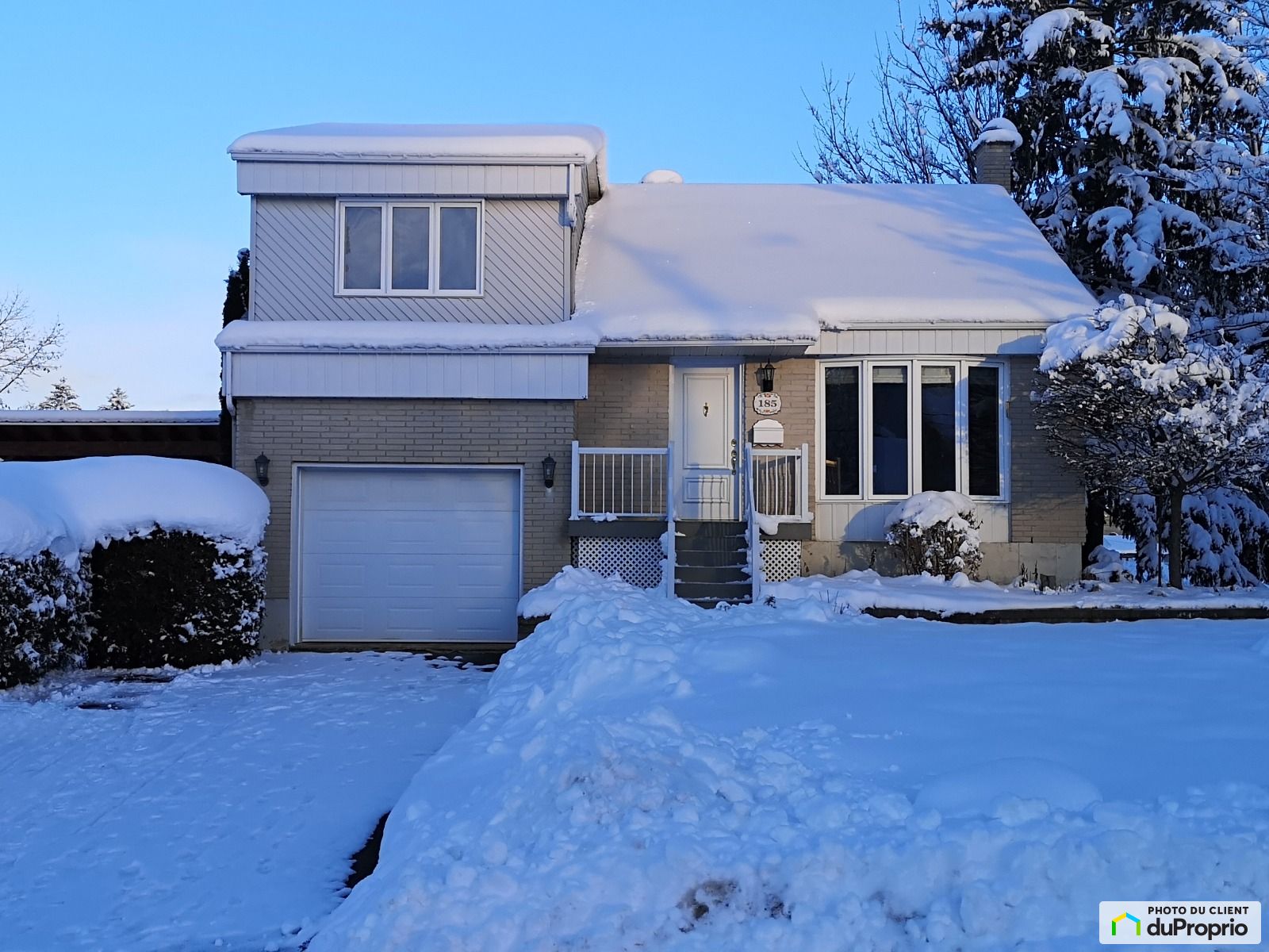Maison 2 étages à vendre Sherbrooke (Fleurimont) 3 chambres 1052827