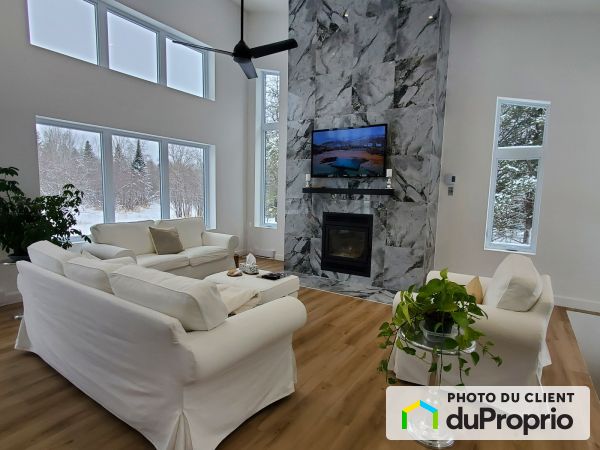 Living Room - 1356 route des Pionniers, Rouyn-Noranda (Bellecombe) for sale