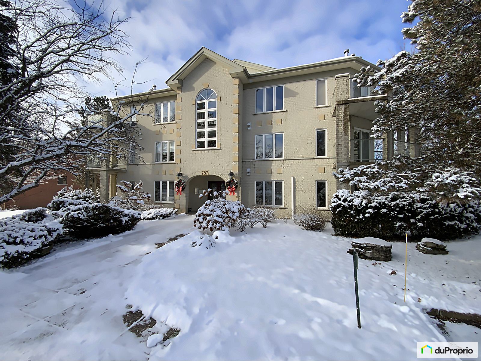 Condominium for sale Otterburn Park 2 bedrooms 1 bathroom 1059956