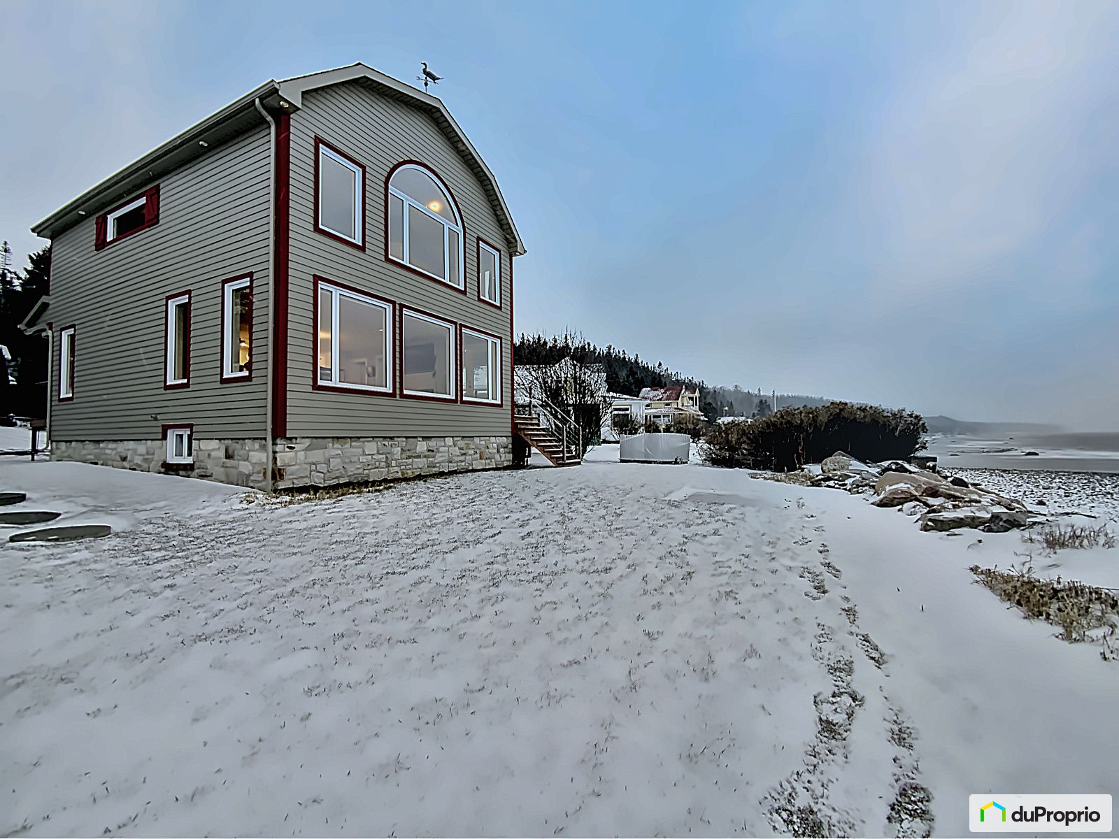 Maison 2 étages à vendre StSimonDeRimouski 1 chambre 1060269