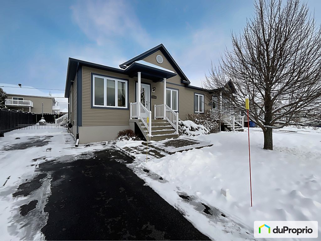 Jumelés à vendre, Granby