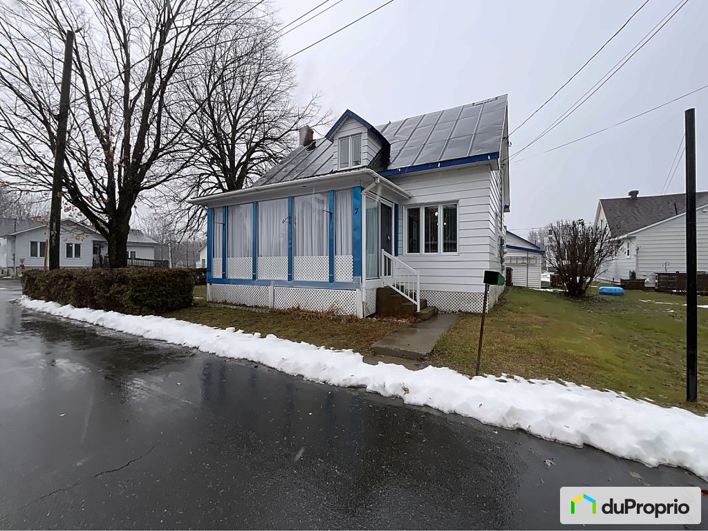 Maisons à vendre, Pierreville