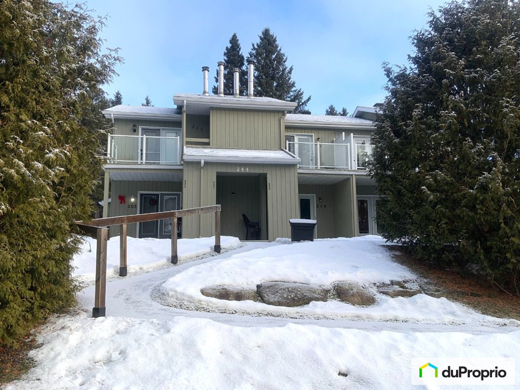 Condos, maisons à vendre, SteAdèle