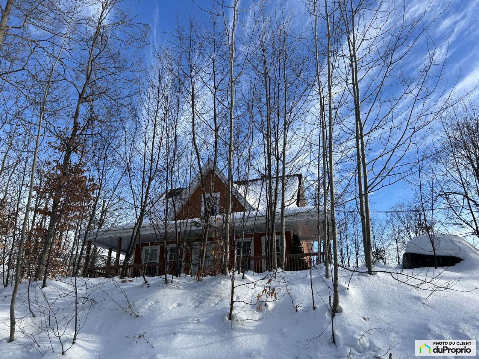 Maison 2 étages à vendre StAdolpheD'Howard 4 chambres 1035506