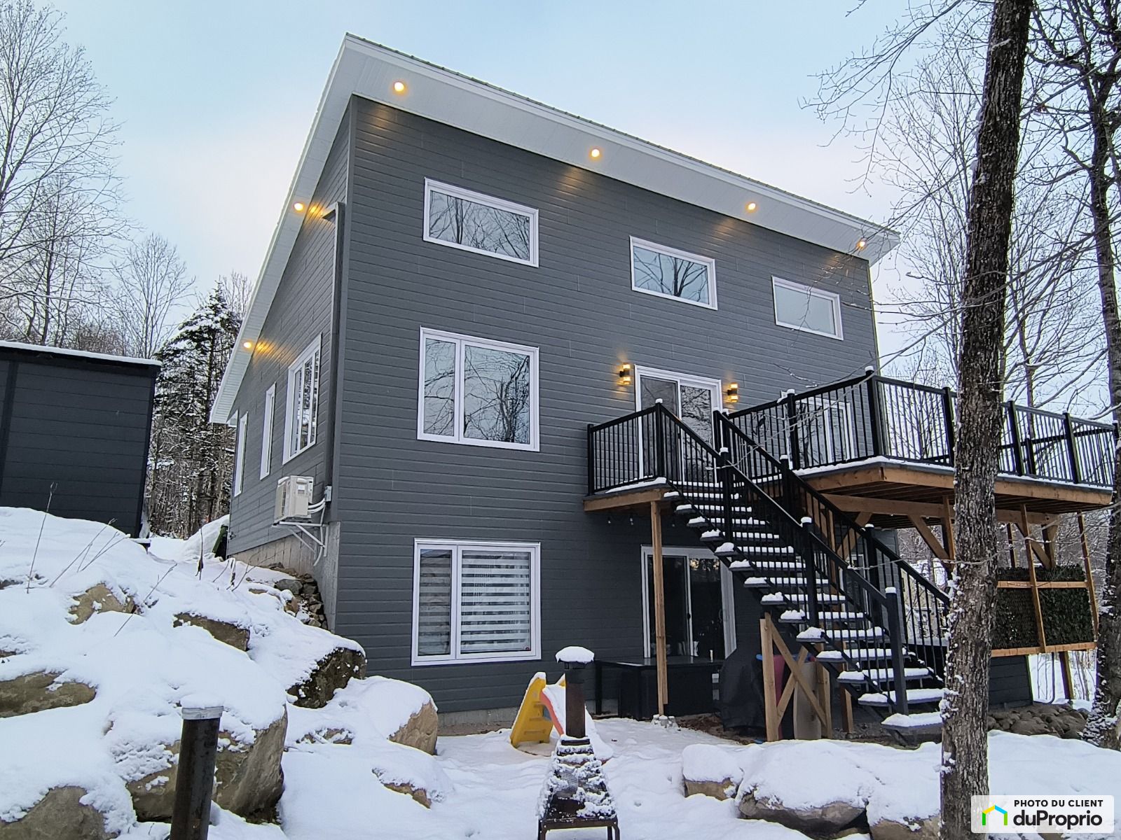 Chalet à vendre StRaymond 4 chambres 2 salles de bain 1041264