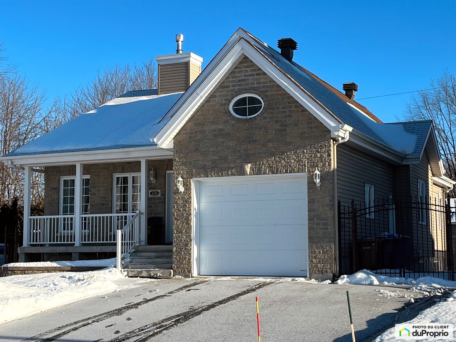 Bungalow à Vendre Pointe-Calumet 4 Chambres 2 Salles De Bain #1050164