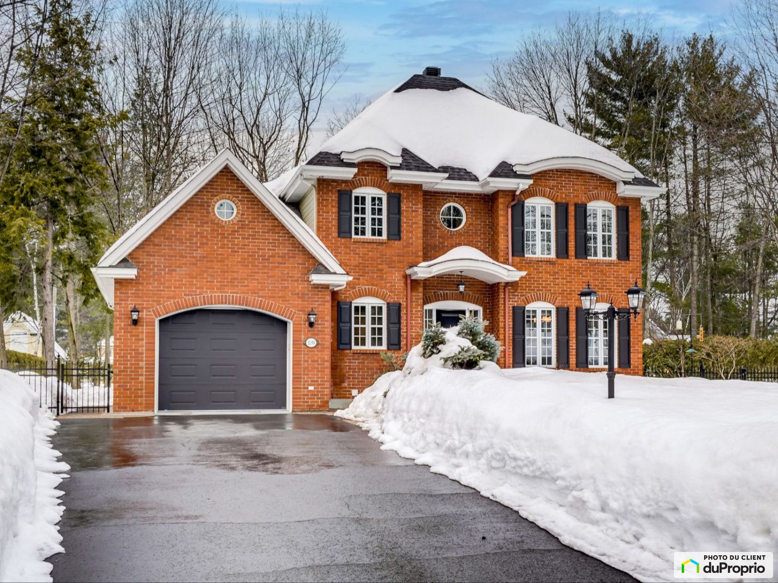 Maison 2 étages à vendre SorelTracy 3 chambres 2 salles de bain 1053752