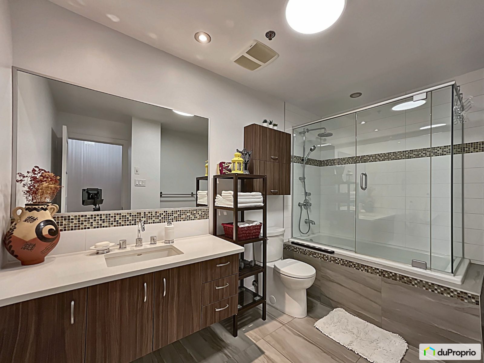 Condo à vendre Chomedey 1 chambre 1 salle de bain 1054930