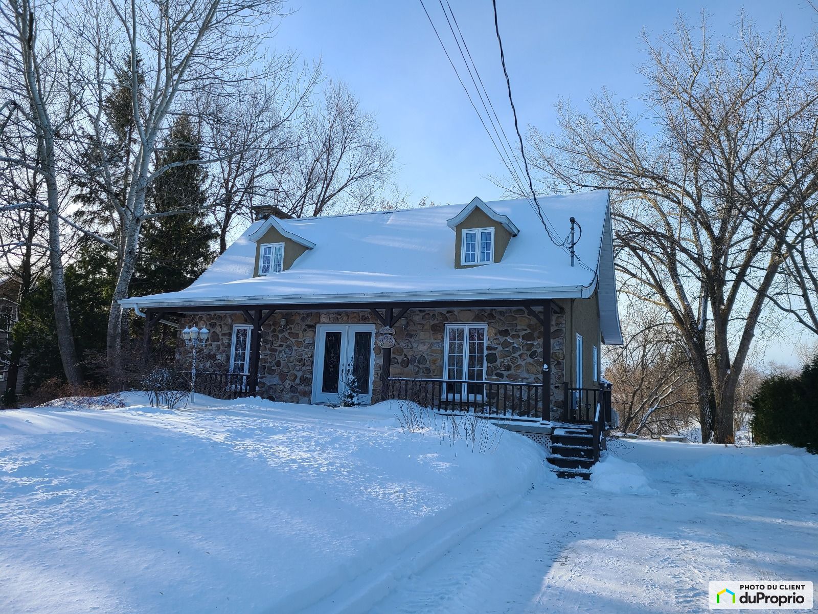 Maison 2 étages à vendre L'Assomption 3 chambres 1 salle de bain 1055420