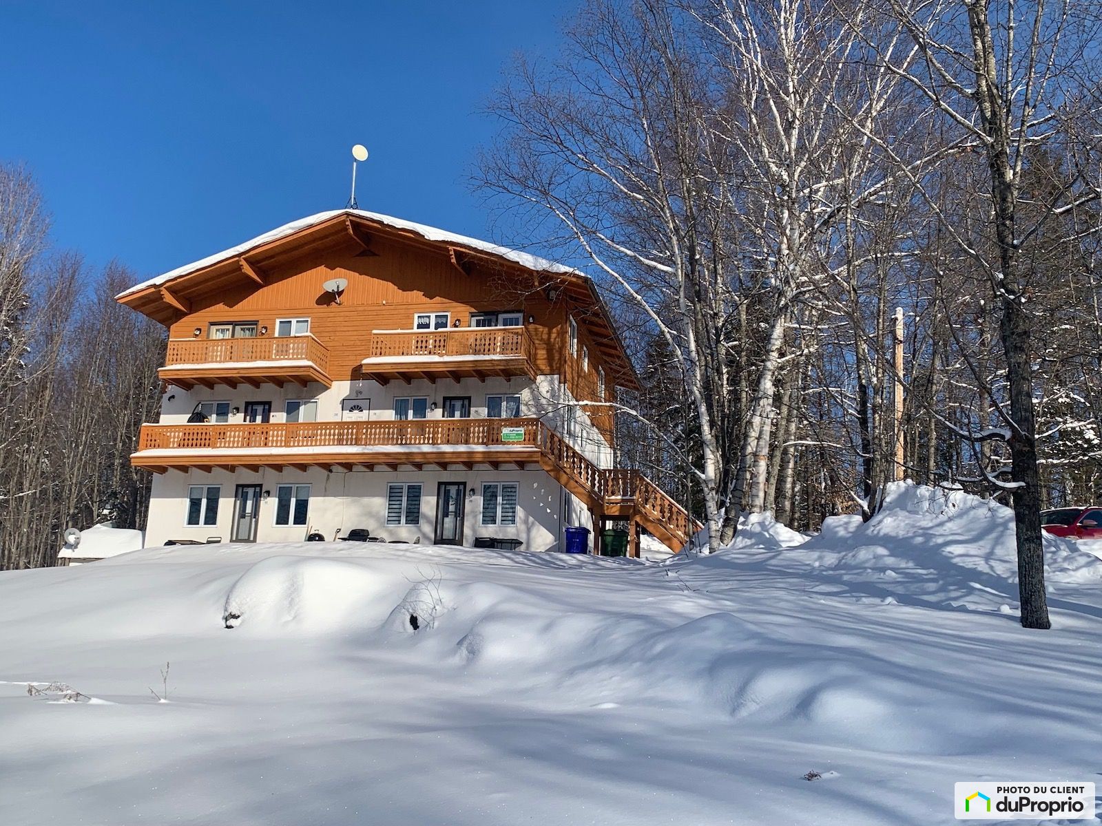 Condo à vendre LacSimon 2 chambres 1 salle de bain 1055775