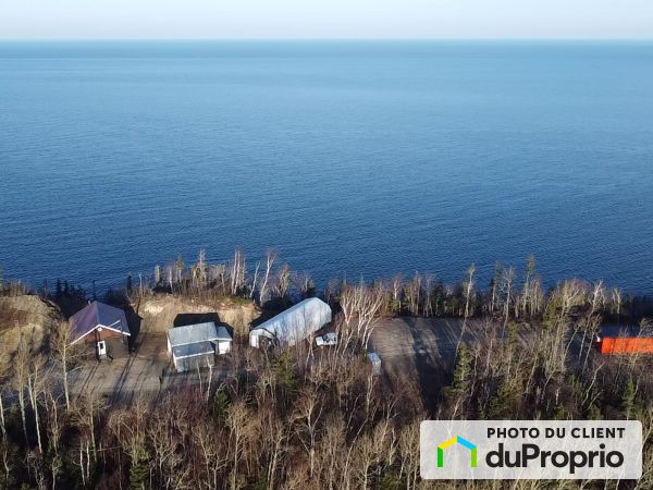 Waterfront - 403 route 132, Cap-Chat for sale