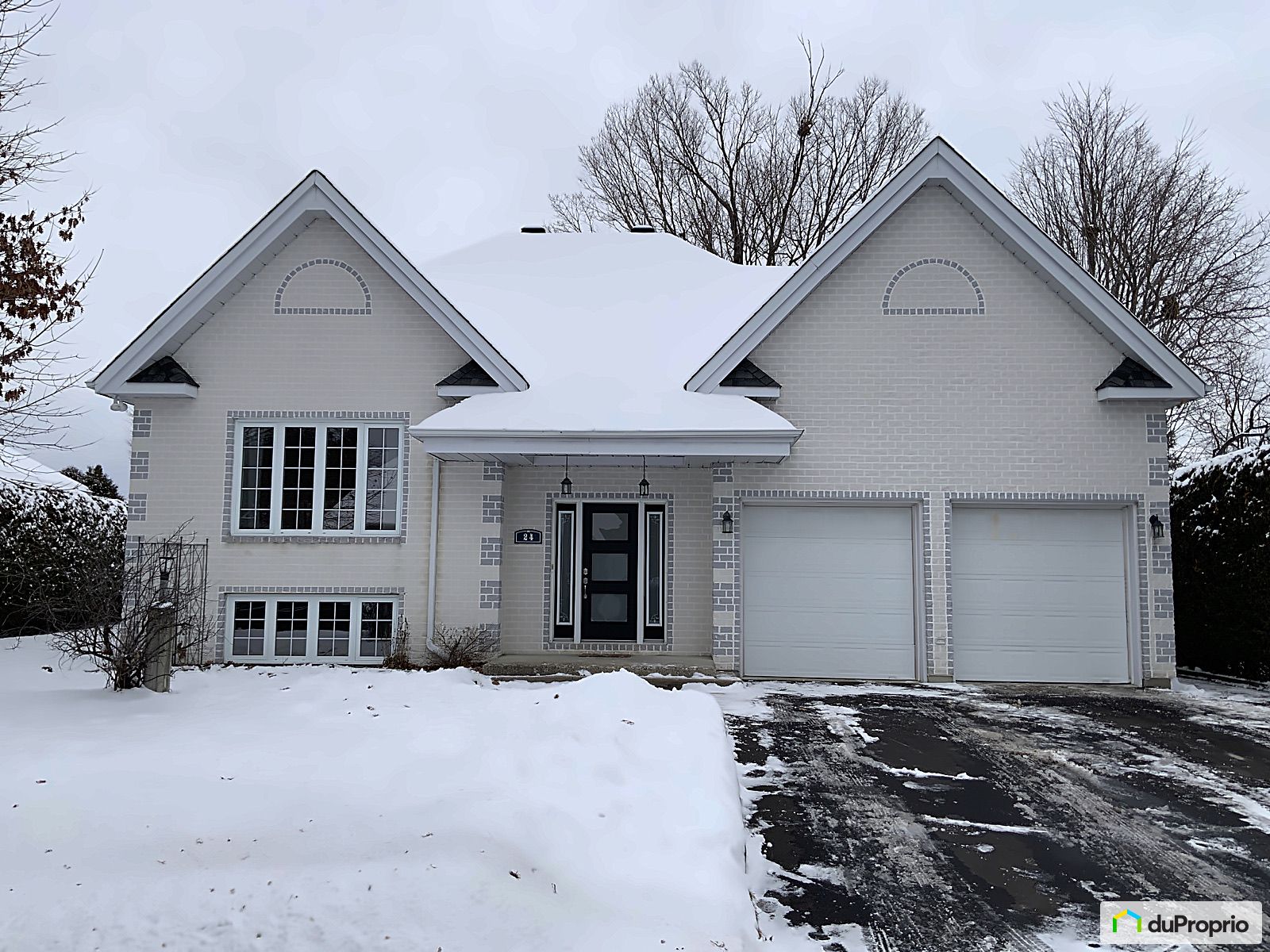 Bungalow for sale Gatineau (Buckingham) 5 bedrooms 2 bathrooms 1061787