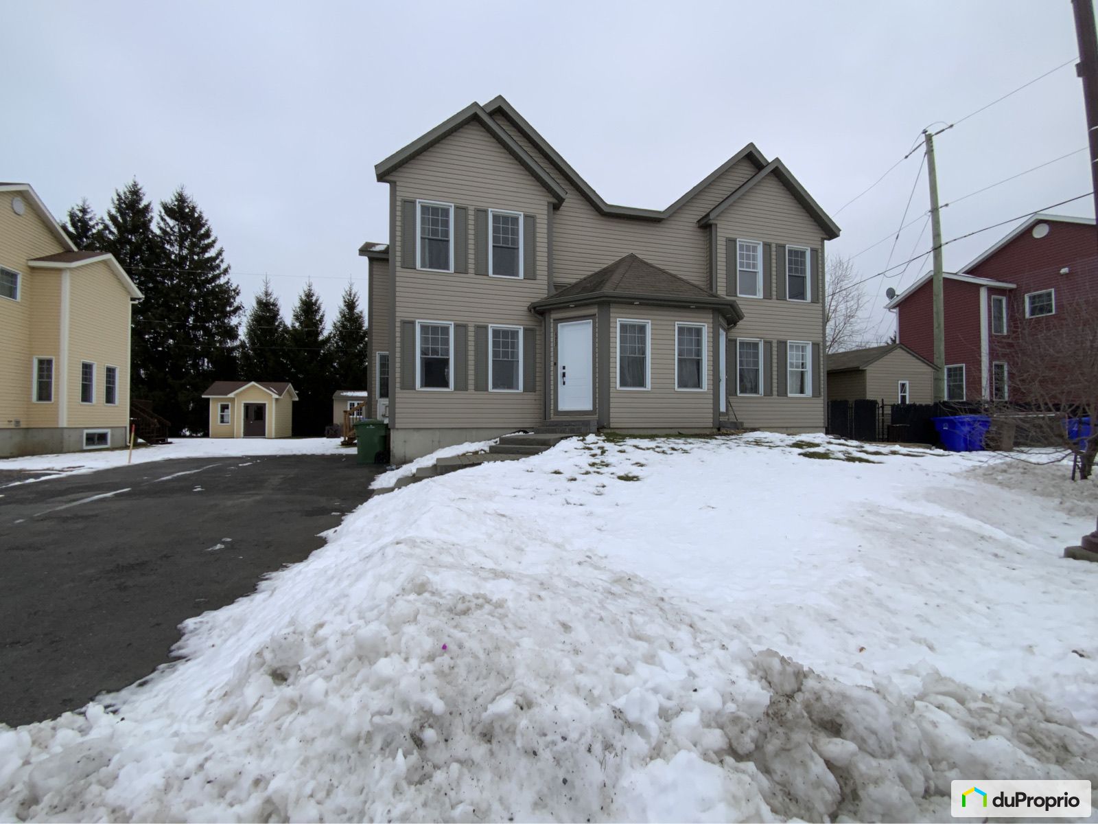 Jumelé à vendre AngeGardiendeRouville 4 chambres 1 salle de bain